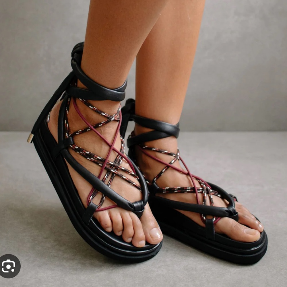 ALOHAS jungle black laced up sandal